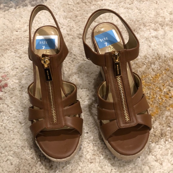 Michael Kors Berkley Leather Espadrille Wedge - Picture 3 of 7